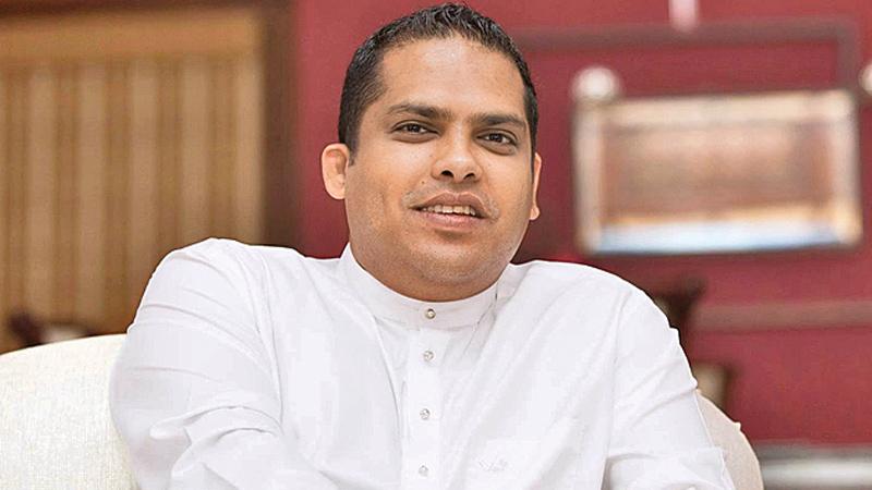 SRI LANKA MINISTER HARIN FERNANDO HAS RIDICULED PAKISTAN MINISTER FAWAD CHAUDHRY’S CLAIMS SUGGESTING INDIA HAD FORCED LANKAN PLAYERS TO NOT BE A PART OF THE FORTHCOMING SERIES.